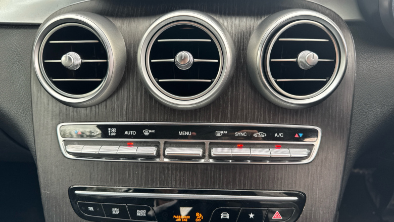 Mercedes-Benz GLC 220d 4Matic AMG Line 5dr 9G-Tronic Diesel Estate